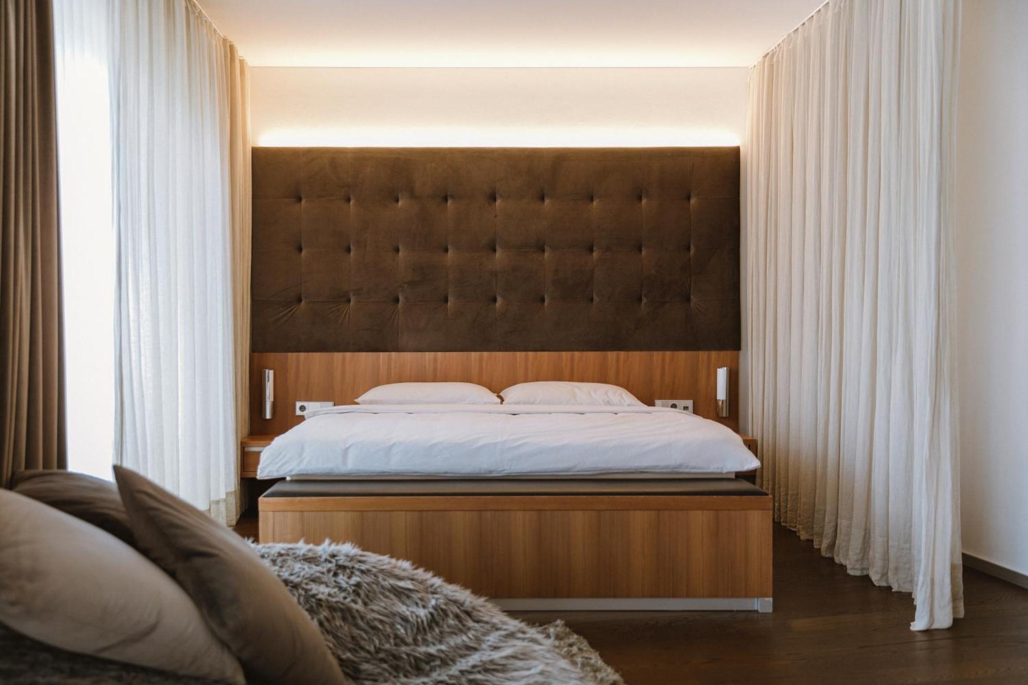 Lindenhof Pure Luxury & Spa Dolcevita Resort Naturns Exterior photo