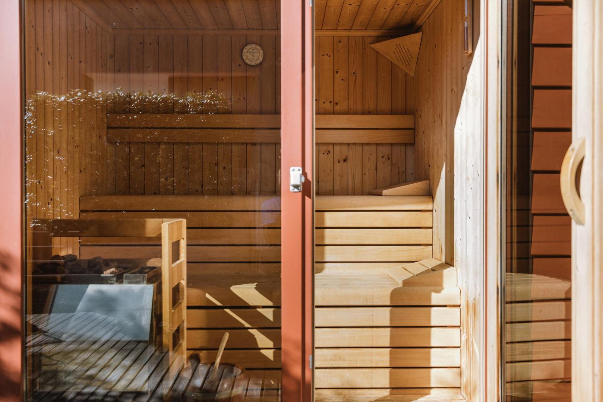 Lindenhof Pure Luxury & Spa Dolcevita Resort Naturns Exterior photo