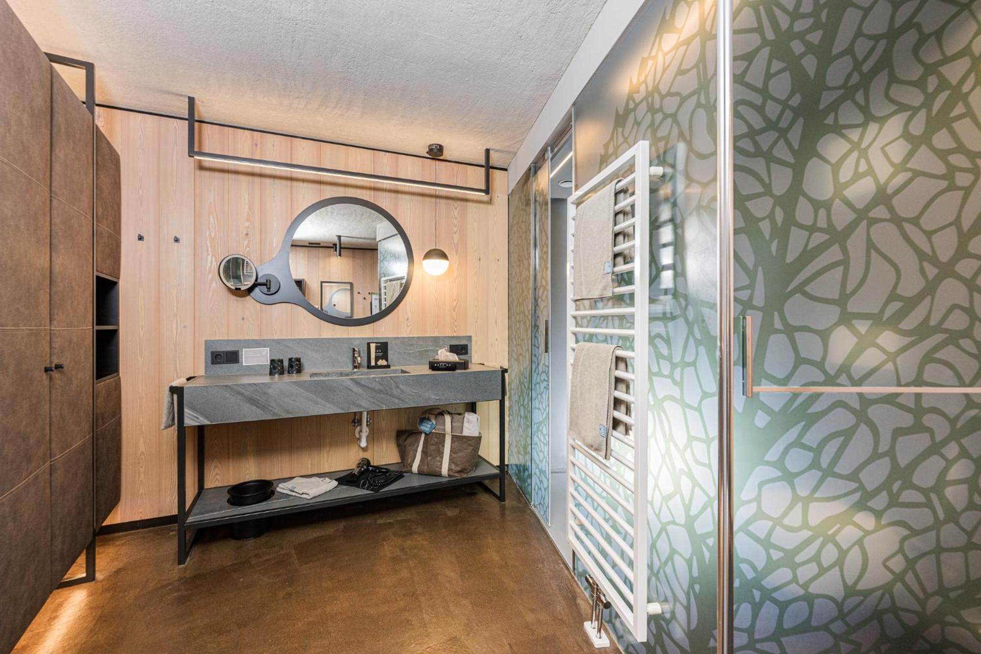 Lindenhof Pure Luxury & Spa Dolcevita Resort Naturns Exterior photo